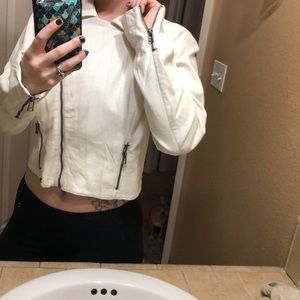 White pleather guess jacket